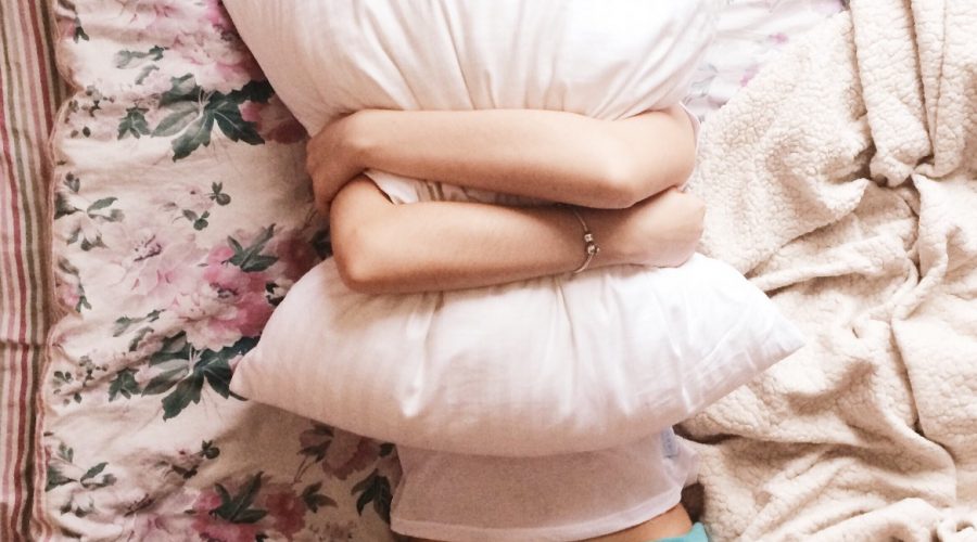 Σύνδρομο χρόνιας κόπωσης τεστ Γυναίκα δεν μπορεί να σηκωθεί από το κρεβάτι