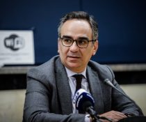 Κοντοζαμάνης