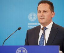 Πέτσας παράταση lockdown
