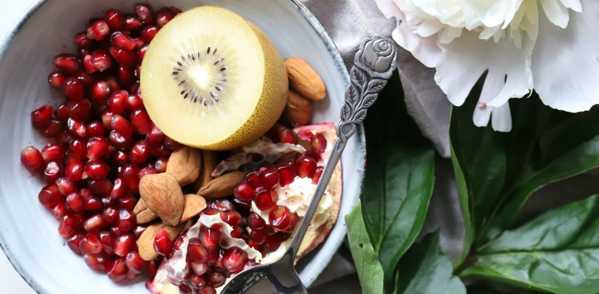 τα αντιοξειδωτικά τρόφιμα καταπολεμούν τις ελεύθερες ρίζες