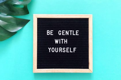 «Θεωρίες ευγένειας»: Βιωματική συνάντηση με την ψυχολόγο Σ. Σανίδα