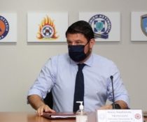 περιοριστικά