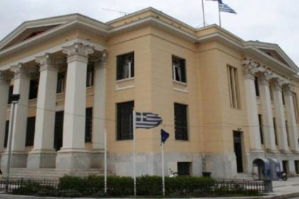 Σε καραντίνα ο περιφερειάρχης Βορείου Αιγαίου