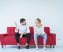 λάθος σύντροφος