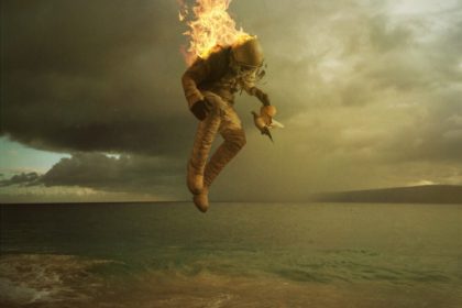 πυρομανία άνθρωπος που έχει πάρει φωτιά