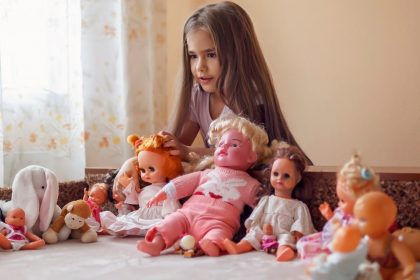 Ενσυναίσθηση και οι σύγχρονοι γονείς ‒ «The DOLL cumentary»