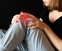 ρευματοειδής αρθρίτιδα διατροφή γυναίκα έχει πόνο στo γόνατο