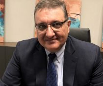 Εξαδάκτυλος Αθανάσιος - Μέλος επιτροπής υπουργείου υγείας