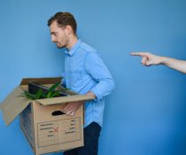 άντρας που φεύγει "δολοφόνοι των σχέσεων"