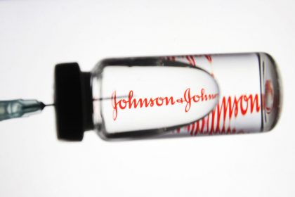 J&J -Εμβόλιο: Αχρησιμοποίητες σχεδόν οι μισές από τις 21 εκατομμύρια δόσεις που λήγουν
