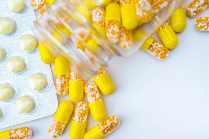 Συμπληρώματα βιταμίνης C σε κάψουλες