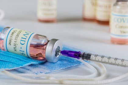 Covid-19 εμβόλια επιπλοκές