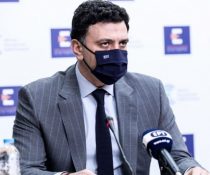 Έκκληση σε ιδιώτες γιατρούς κάνει ο Βασίλης Κικίλιας