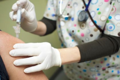 έρευνα εμβόλιο προτεραιότητα σε ασθενείς