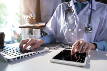 πλατφορμα για τον εμβολιασμό 45-49