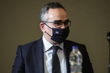 Κοντοζαμάνης Βασίλης για self test