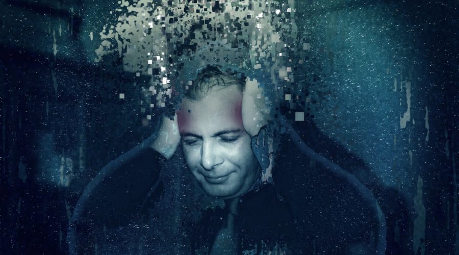 υπερανάλυση άγχος άνδρας πιάνει το κεφάλι του που βασανίζεται από τις σκέψεις