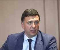 Βασίλης Κικίλιας εμβολιασμοί