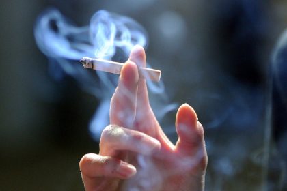 Χασιμότο και κάπνισμα