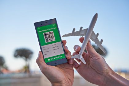 Πράσινο πιστοποιητικό: Από «1η Ιουνίου» θα μπορούν να το εκδίδουν οι Έλληνες