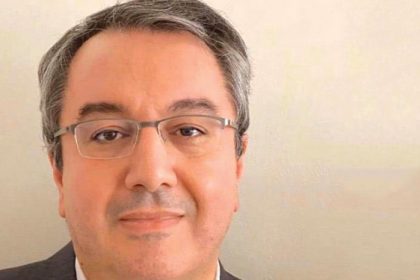 Μόσιαλος γιατρός