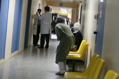Η ΕΙΝΑΠ καταγγέλει καθυστερήσεις στις πληρωμές