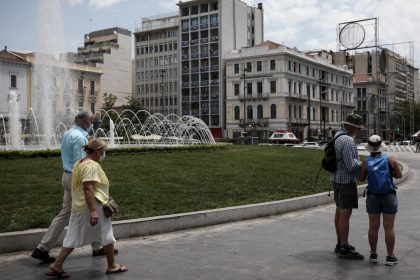 μασκα ΠΟΥ εμβολιασμένοι