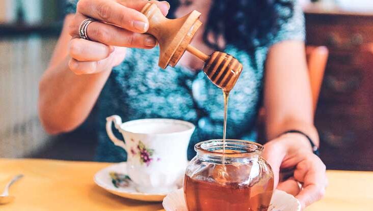 Τσάι με μέλι 