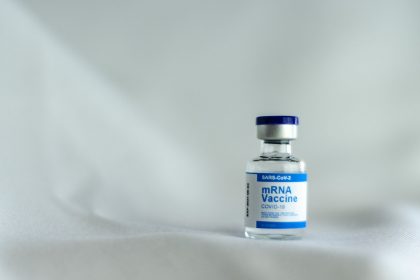 Στο 66% η αποτελεσματικότητα των mRNA εμβολίων κατά της Δέλτα
