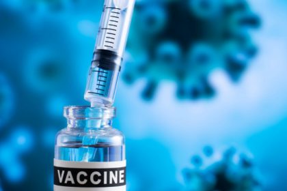 Οι ενισχυτικές δόσεις του εμβολίου τιθασεύουν την μετάλλαξη «Δέλτα»;