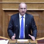 Γιάννης Οικονόμου για εμβολιασμό