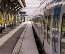 μέτρα στα τραίνα και τις μετακινήσεις λόγω κορονοϊού ανεμβολίαστοι