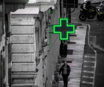 Το αντιγριπικό εμβόλιο βρίσκεται ήδη στα φαρμακεία και σήμερα ξεκινά η συνταγογράφηση.