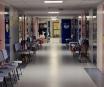 ΕΣΥ Παροχή κινήτρων σε παθολόγους – πνευμονολόγους για να καλύπτουν εφημερίες σε άλλα νοσοκομεία λόγω Covid-19