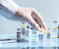 τρίτη δόση εμβολίου παρενέργειες