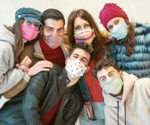 Φίλοι εν καιρώ πανδημίας