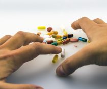 Αναλγητική συσκευή ανακουφίζει από τον πόνο χωρίς φάρμακα