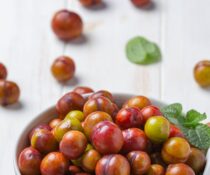 camu camu Μειώστε το ηπατικό λίπος με αυτό το φρούτο