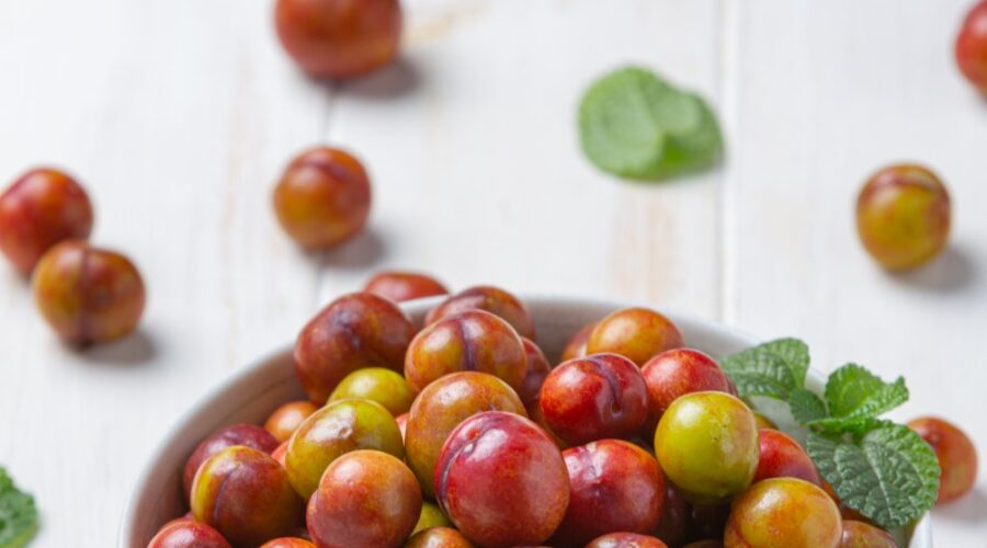 camu camu Μειώστε το ηπατικό λίπος με αυτό το φρούτο
