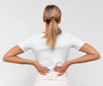 γυναίκα με κύστη στο νεφρό