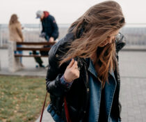 Γιατί αυξάνονται οι θάνατοι των νέων παγκοσμίως