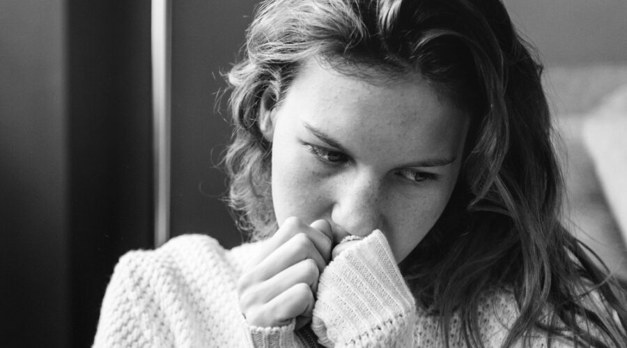 γυναίκα με άτυπη κατάθλιψη