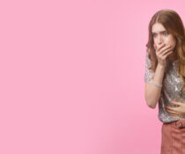 γυναίκα με οισοφαγίτιδα και άγχος