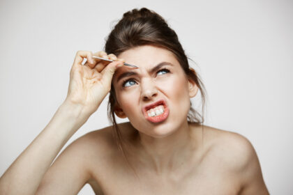 Τριχοφυΐα στο πρόσωπο: Αιτίες, συμπτώματα και αντιμετώπιση